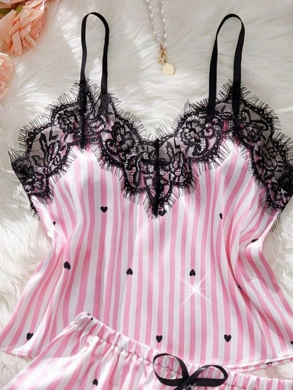 N/A pink women